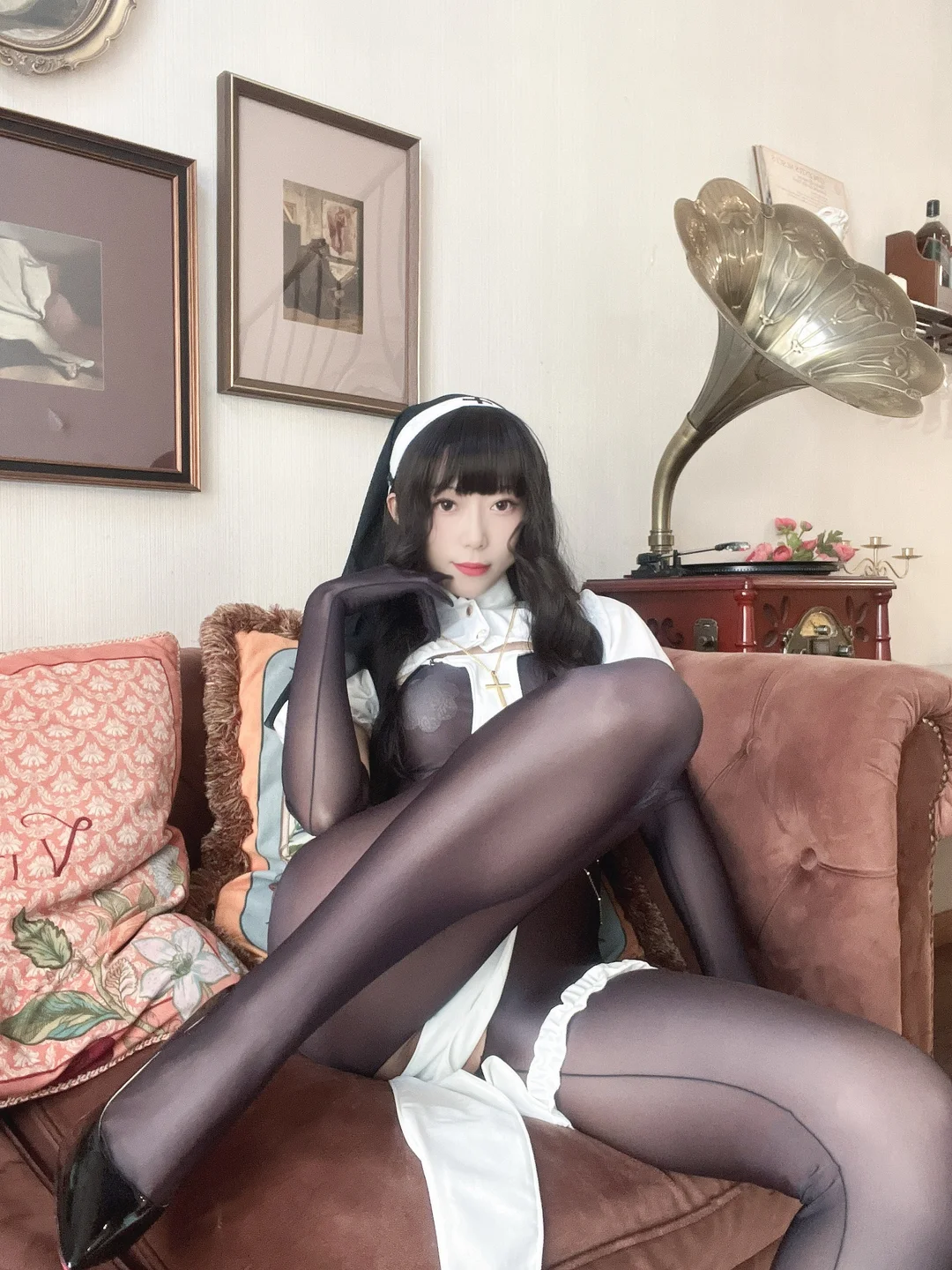 Money冷冷 - 透明修女 [61P,2V-2.37GB] tg@simisebaisi 【丝足阁】030.webp